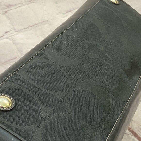 EUC Coach w/ COA Hamptons Medium Madeline Tote - Picture 10 of 12